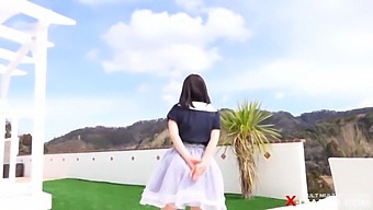 Enjoy Akane Sagara'S Seductive Milk Swaying In This Hot Video